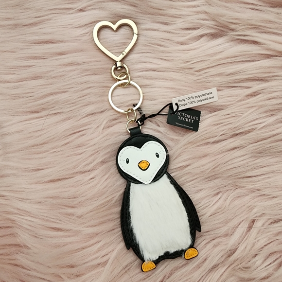 Victoria's Secret furry penguin keychain - Picture 1 of 4